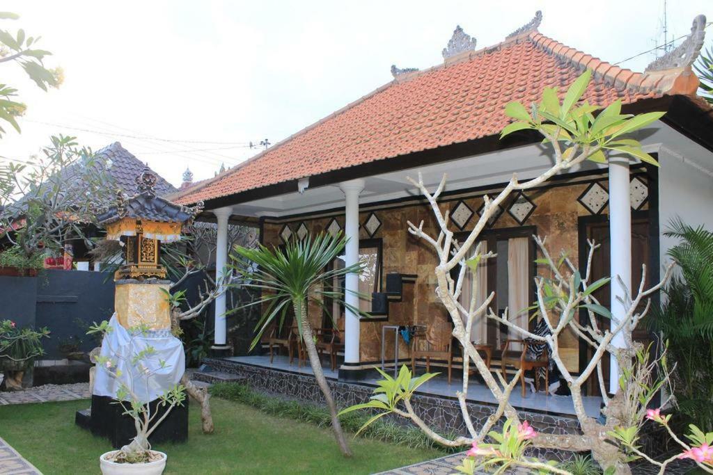 Arya Inn Enny Salon And Spa Lembongan Eksteriør billede